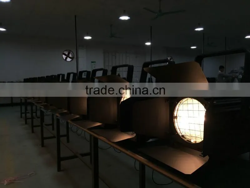 2016 250w LED Spotlight fresnel lens with zoom led video light TH-250(WW)