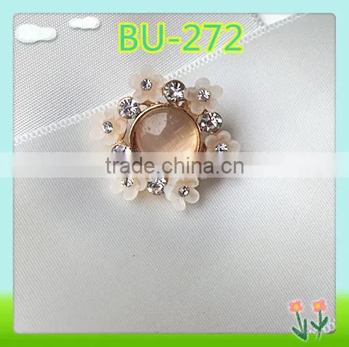 2016 fashion sale rhinestone button cheap for decoration
