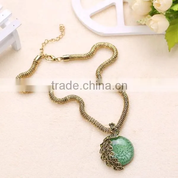 Fashion Peacock Design Gold Alloy Necklace
