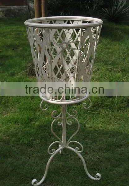 Vintage Wrought Irons Antirust Metal Antique Outdoor Decorative Garden Flower Planter Stand