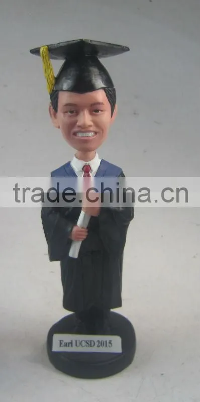 customized bobblehead for graduation souvenir