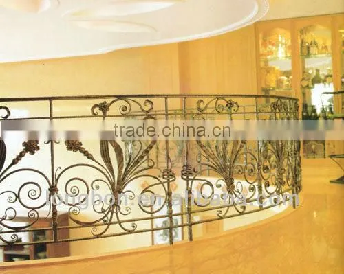 2015 Top-selling modern steel iron balcony fence