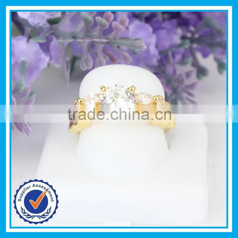 2015 yiwu wholesale korean fashion hot sale fake gold ring 18k