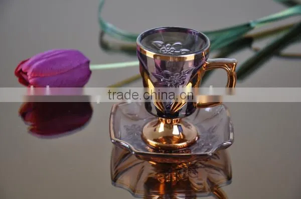 Fashionable glass tea cups and saucers set with diffenerent designs