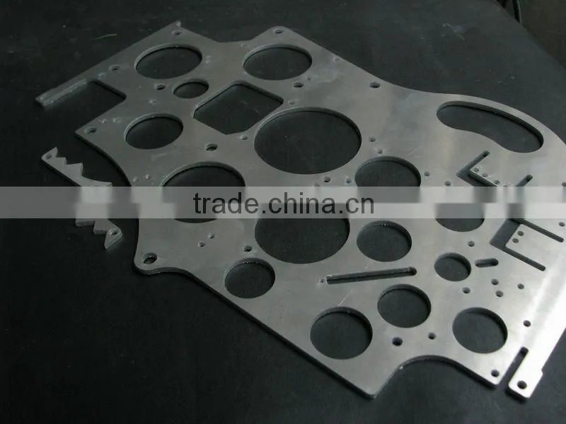 CNC Fiber 500W Laser Cutting Machine For Metal 3000mmx1500mm