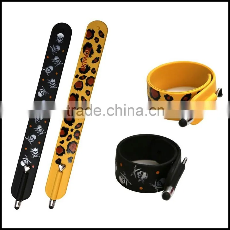 Fashionable retractable stylus pen for touch screen,slap wristband pen