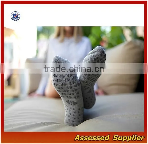YXS74 High Quality Yoga Grip Socks/Custom Grip Trampoline socks