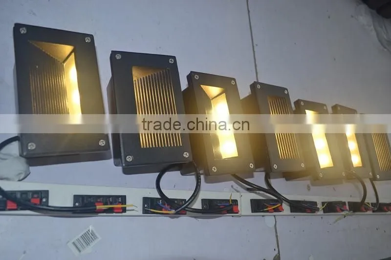 2016 energy saving modern aluminium step light 3w with 2years warranty