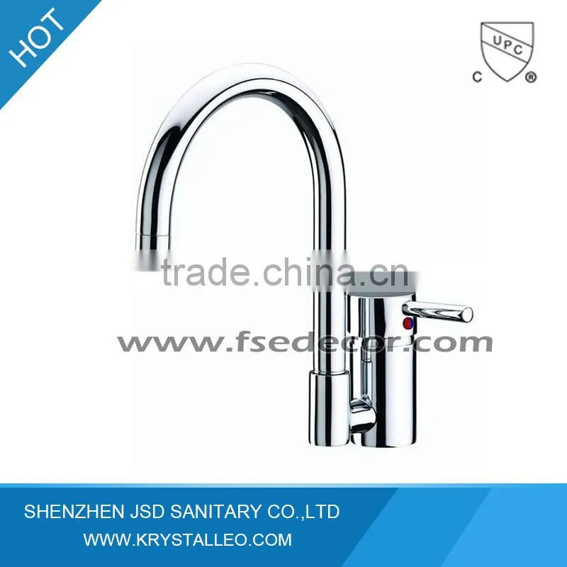 CUPC standard American Chrome Kitchen Tap