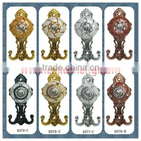 Selling plastic curtain hooks, curtain accessories designed