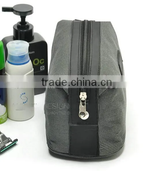 Elegant Small plaid Toiletry Bag Travel Organizer Cosmetic Bag for men women