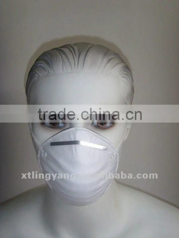 Non-woven disposable protective FFP1 face mask