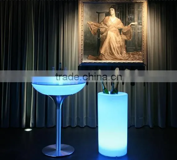 New Design LED Light Bar Table and LED Chair HC-L017