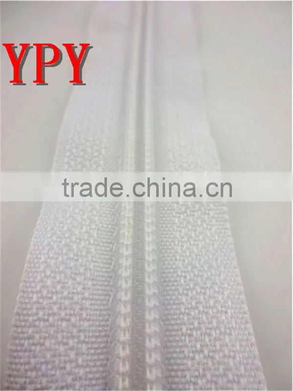 Long Chain Nylon Zipper