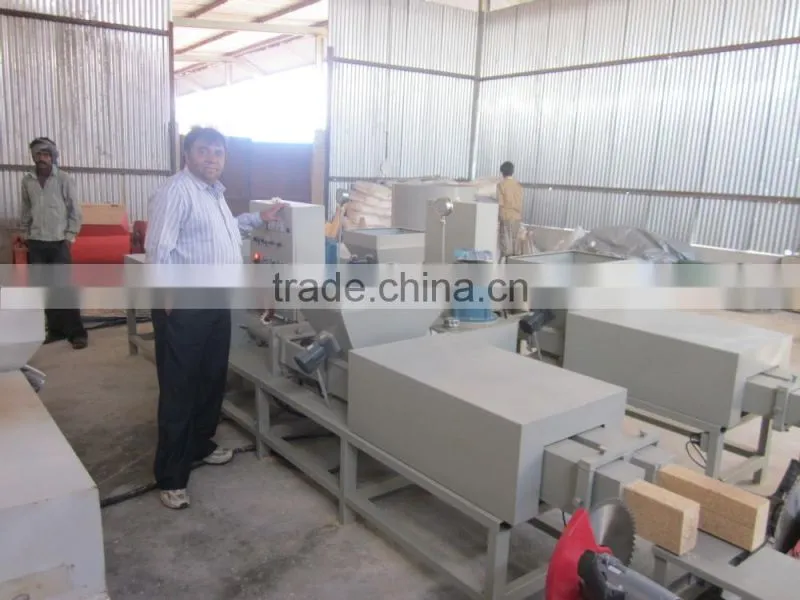 Best price wood sawdust block press machine/wood sawdust block making machine