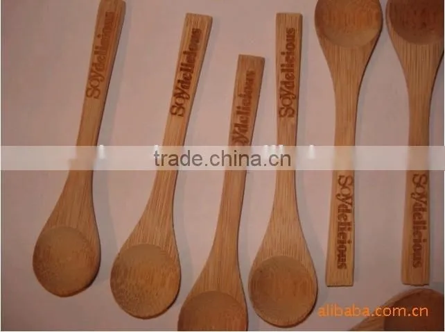 Producers directly wholesale all kinds of bamboo spoons
