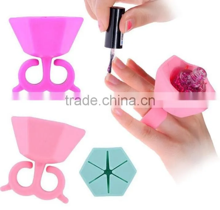 Silicone Wearable Nail Polish Bottle Holder Multifunction Varnish Display Stand Holder