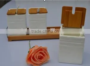 high quality wholesale ceramic spice bottles with wood lid/spice racks jars wholesale/3pcs set ceramic storage jar whole sale