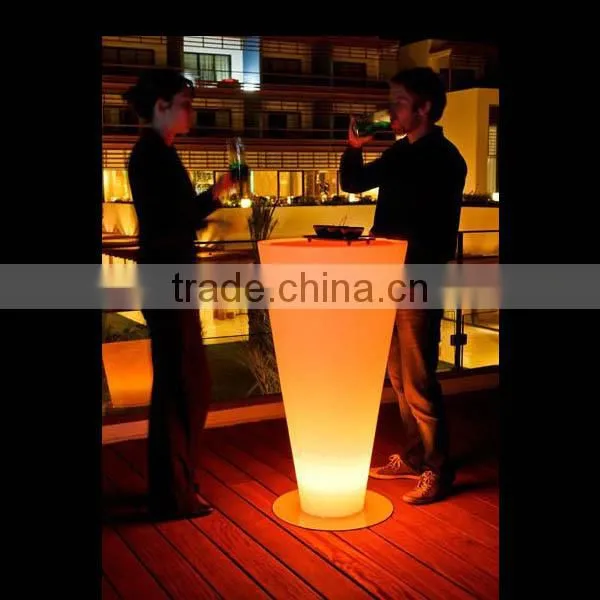 illuminated bar furniture& tables and chairs for events