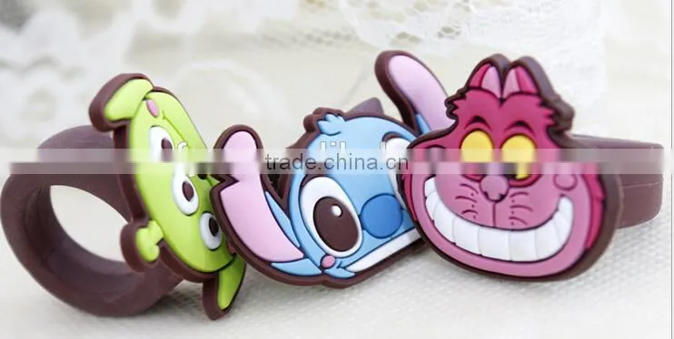 Fashionable cute design silicone ring & 2015 wholesale animal ring for child