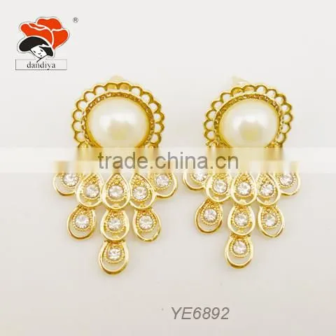 China fashion women's jewelry party green truck alloy handmake gifts earring