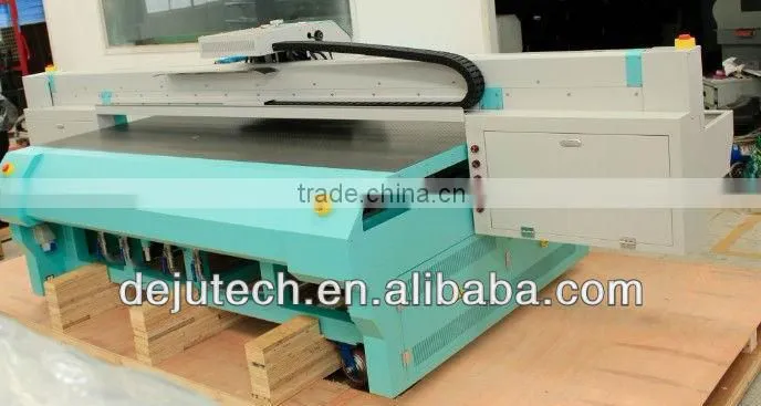 Large format UV flatbed printer for advertisement