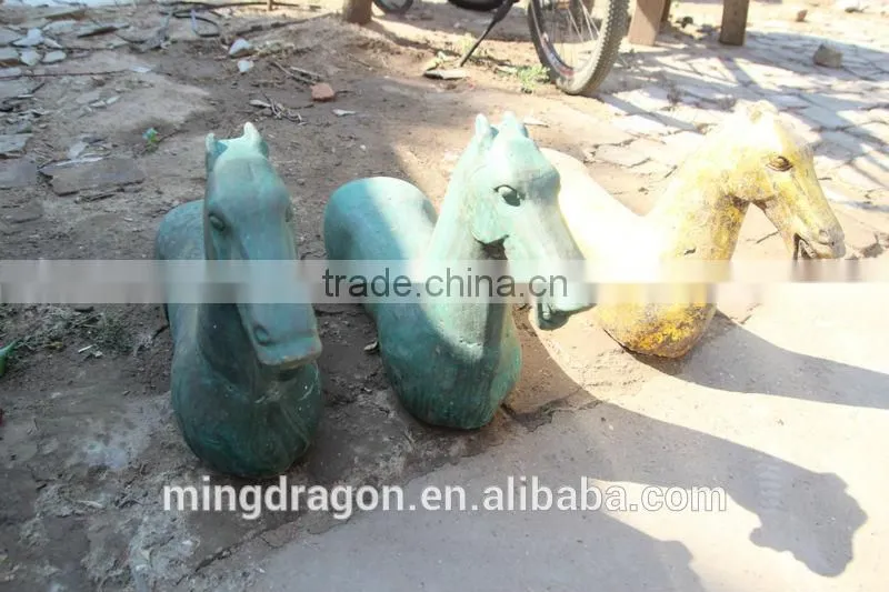 pottery art , hourse