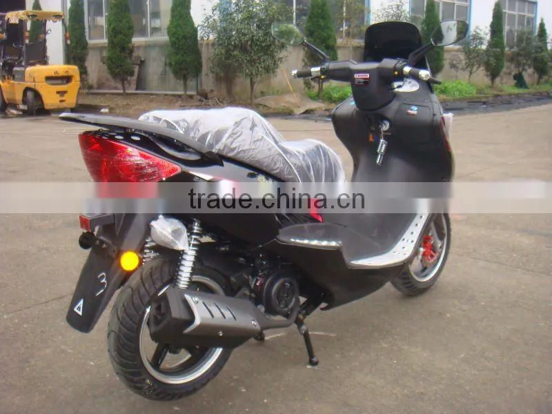 150CC EEC gas scooter (Exclusive model )