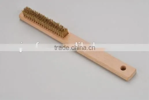wooden handle brass wire brush