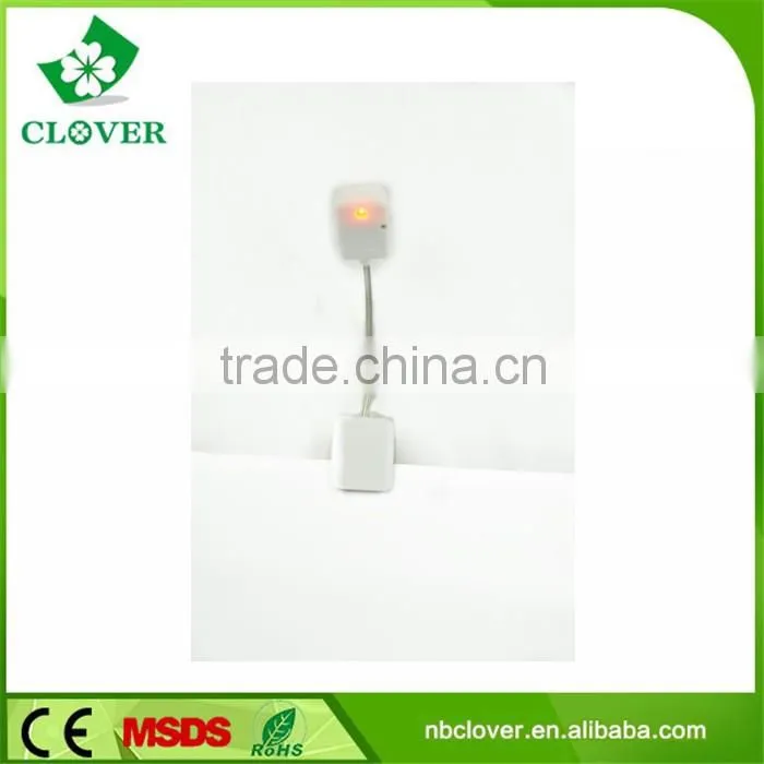1 red led reading light , clip led book light with 30 lumens
