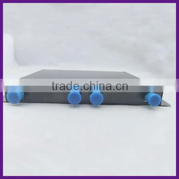 4 in 4 out N-F 800-2500MHZ Combiner