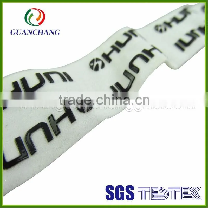 Alibaba 2016 hot selling custom ski goggle straps