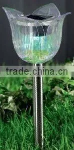 LED-powered solar garden lights with flower shape