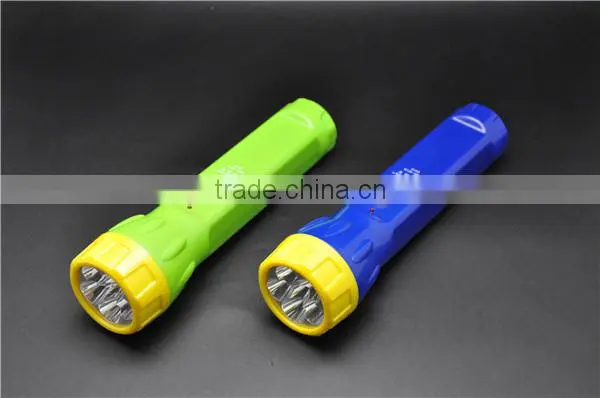 high quality led solar rechageable flashlight