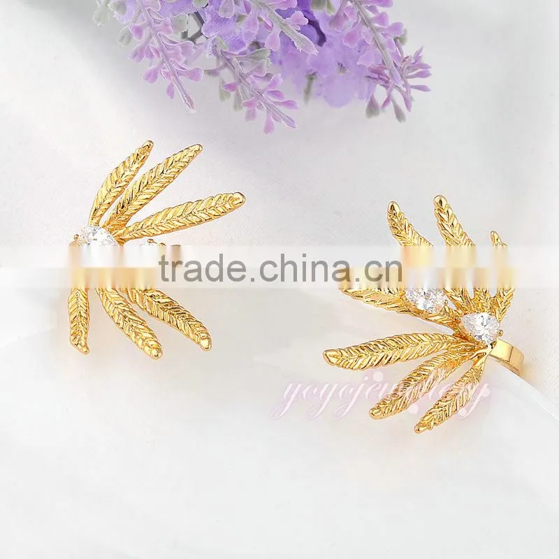 Fashion jewelry gold chain ladies design hand palm bracelet with diamond