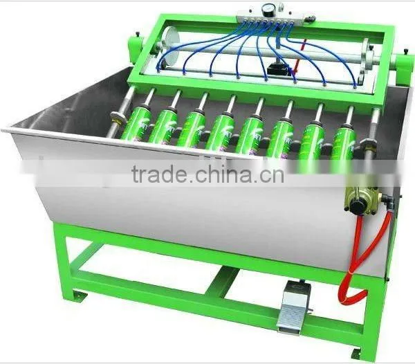 Metal can leak tester machine