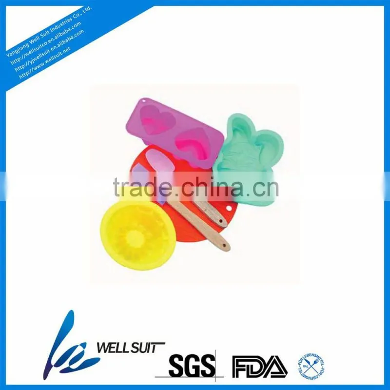 hot selling high quality colorful kitchen utensils set