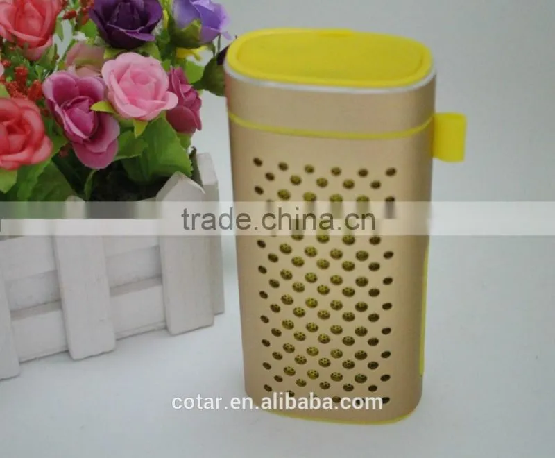 New 3in1 Function bluetooth 4400mah Power Bank Speaker waterproof