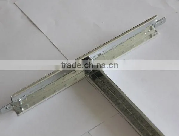 Ceiling grid of prepainted galvanized steel T bar with 32H wide panel