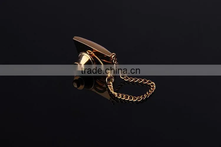 Wholesale fashion gold lapel pins with chain
