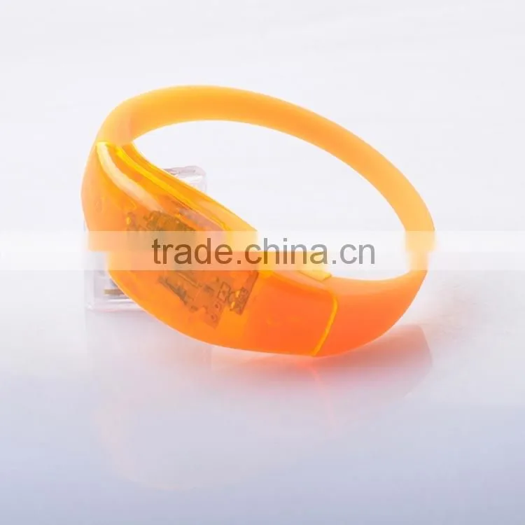 2016 Wholesale LED Glow Party Flashing Bracelet For Christmas, Custom Colorful Light Party Up LED Party Flashing Bracelet For Gi