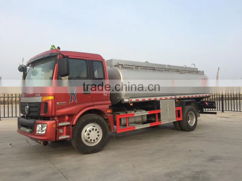 Foton refuelling truck mini oil transport truck LHD / RHD oil truck for sale in singapore