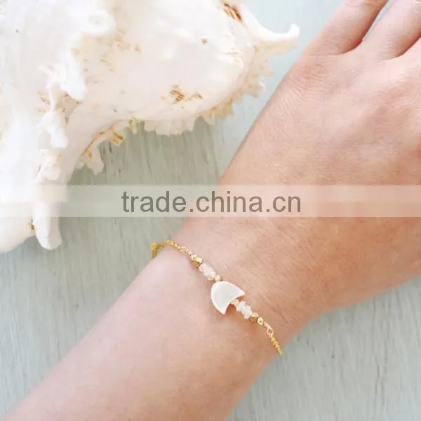 Nature mother of pearl charm bead bracelet simple design bracelet for girls