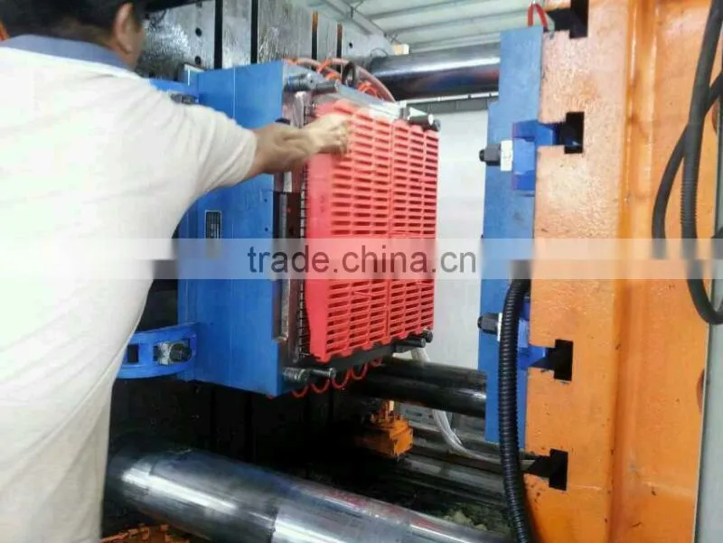 600*300mm Plastic Injection Piggery Slatted Floor