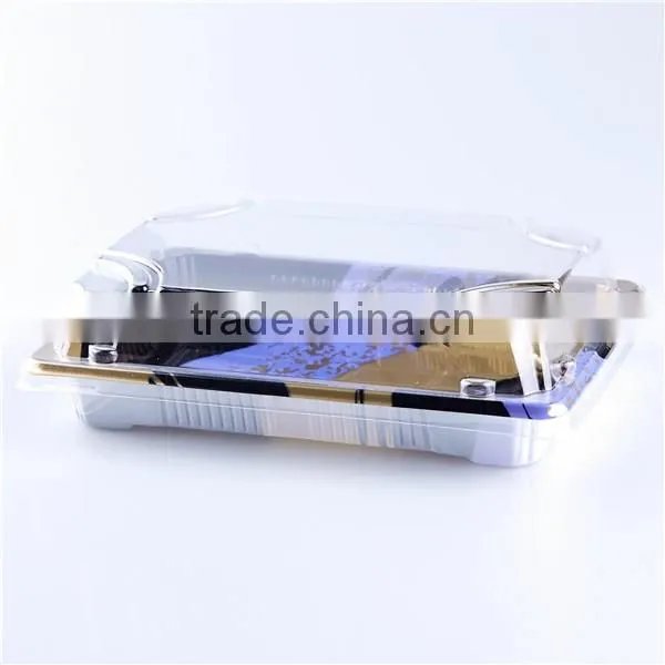 Disposable plastic trays and lids for food and plastic serving trays with clear lid