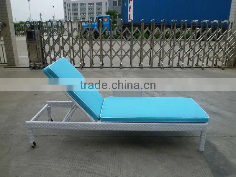 A - outdoor furniture set durable pe rattan soft sun lounger 7016-2