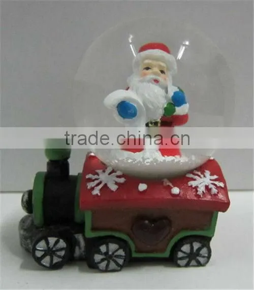 Small resin glass snow globe