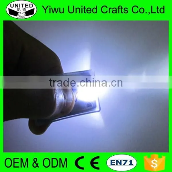 2016 promotional gift plastic custom printing clip on safety light