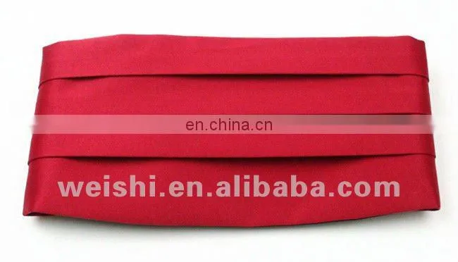 Men exquisite solid red yarn dyed fabric bow ties including belt