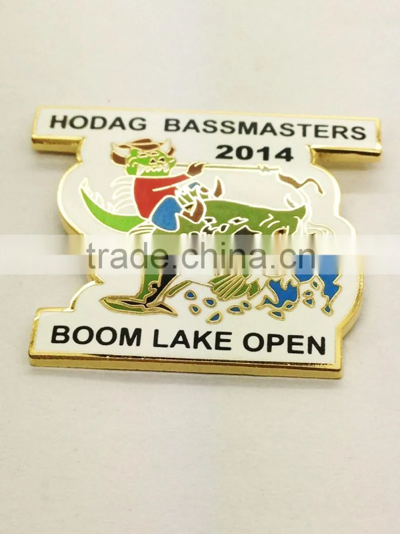 custom tie clips mape sea red and white soft enamel lapel pin badge